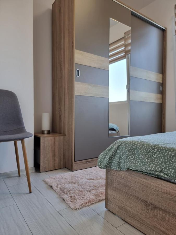 Cozy Apartment With Balcony On The Black Sea- Part Of The Family 'Vicki Apart Varna Luaran gambar